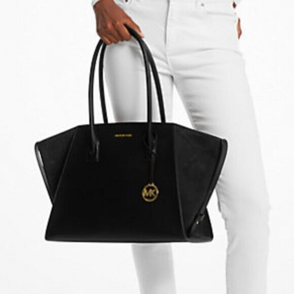 NWT Michael Kors XL Tote - Picture 4 of 11